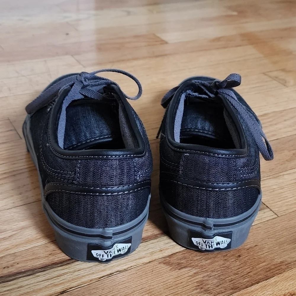 Vans chukka low denim black pewter Men's size 6.5 / Euro 38.5